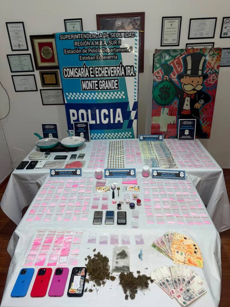 polis