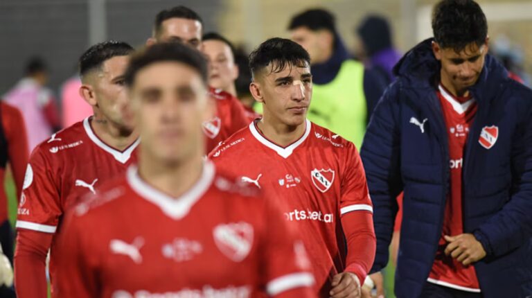 independiente-acumulo-su-tercera-derrota-consecutiva-foto-fotobaires-2LZBKRLBVNALRE2HHUVHEXT56E