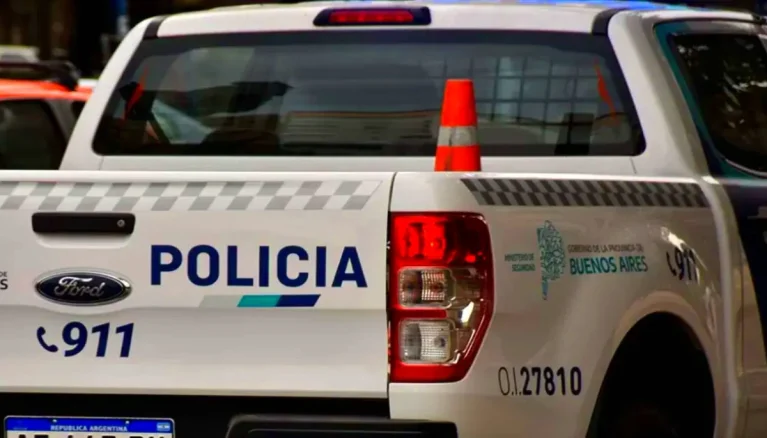 20250630182541_movil-policial-bonaerense